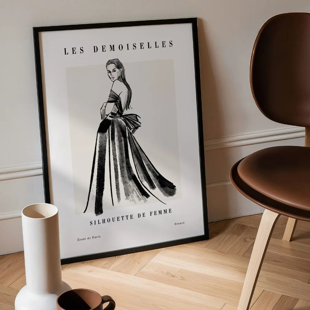 Line Art Classic Lady Poster